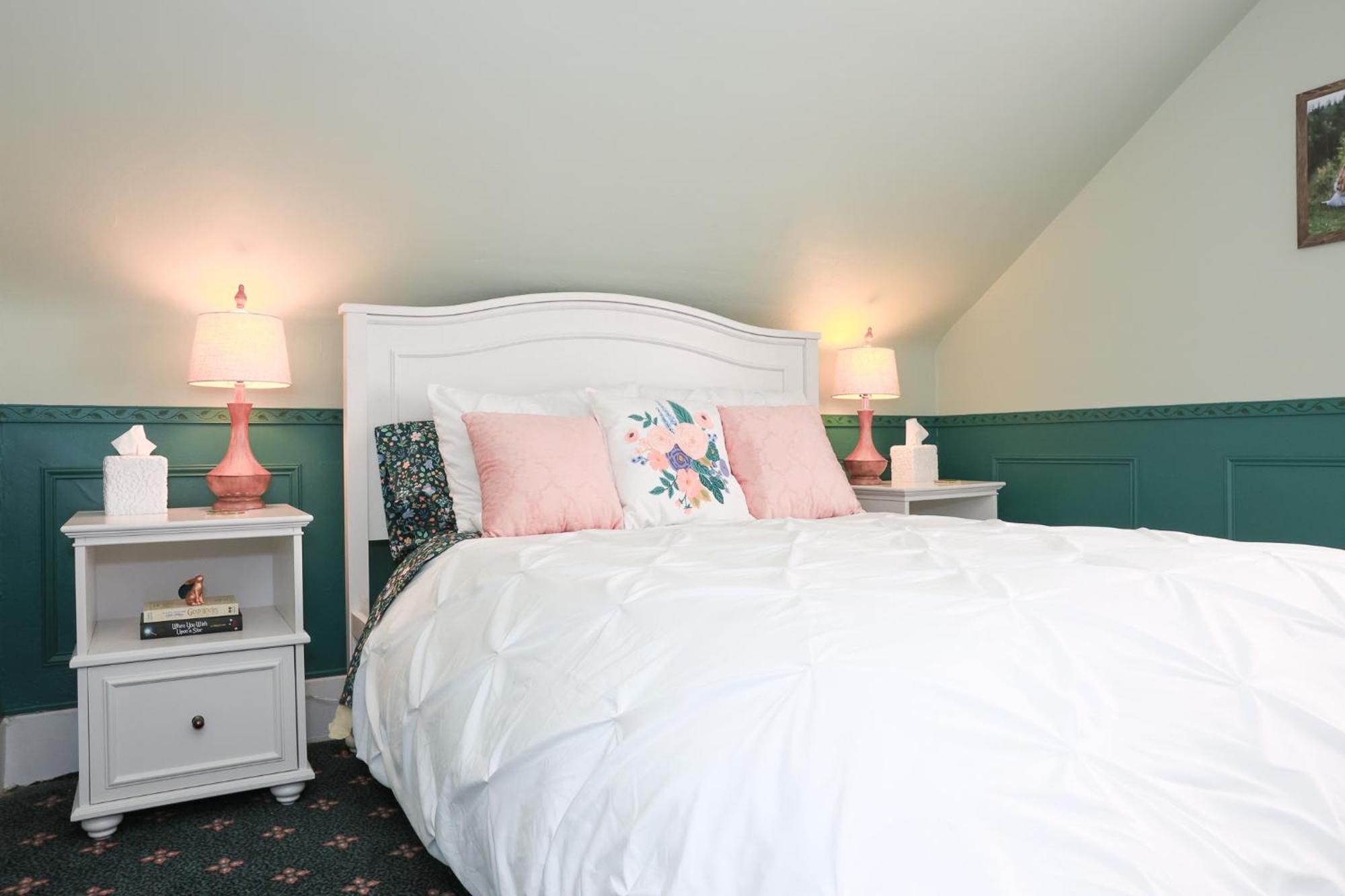 Stone Chalet Bed & Breakfast Inn Ann Arbor Extérieur photo