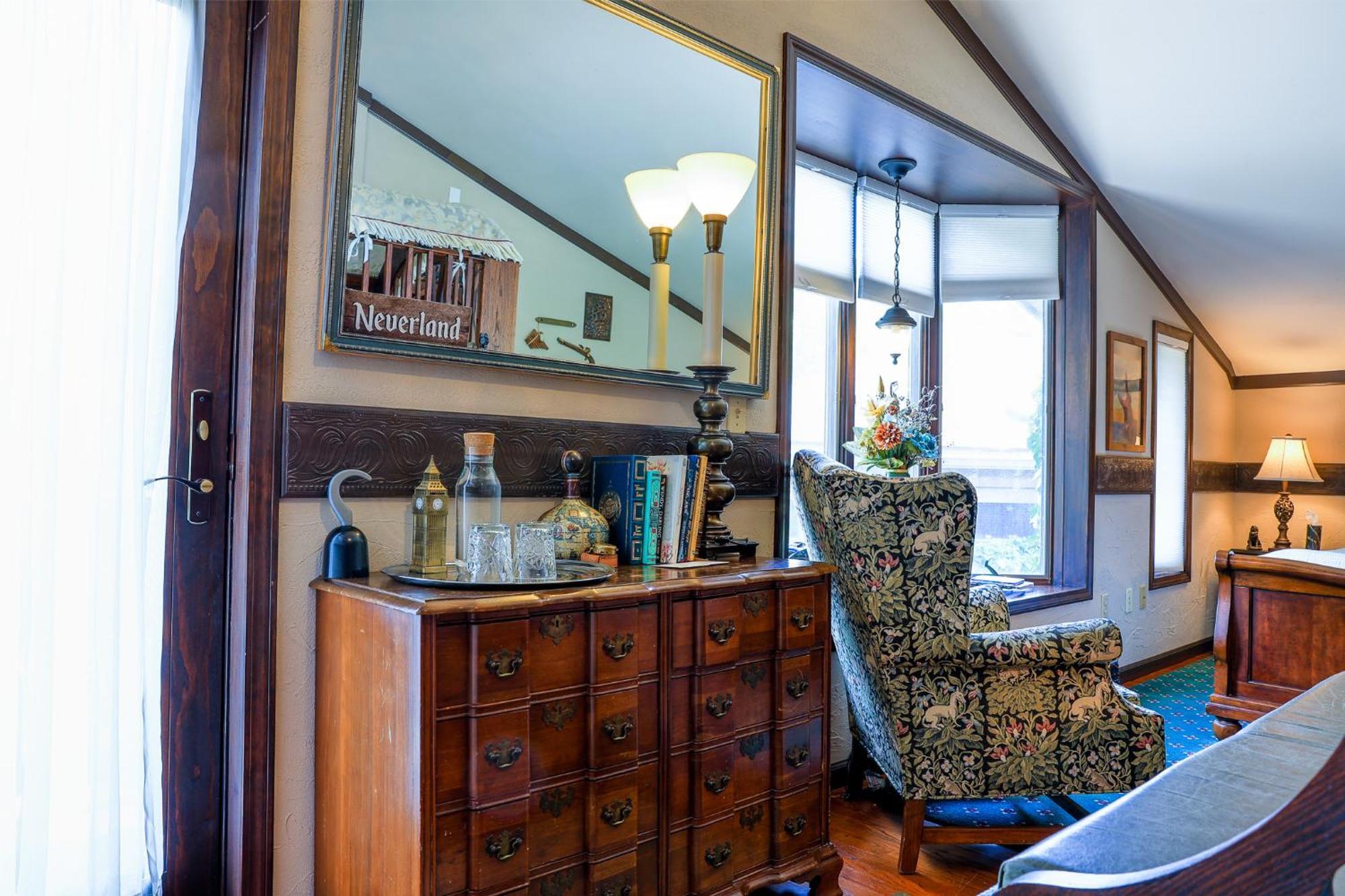 Stone Chalet Bed & Breakfast Inn Ann Arbor Extérieur photo