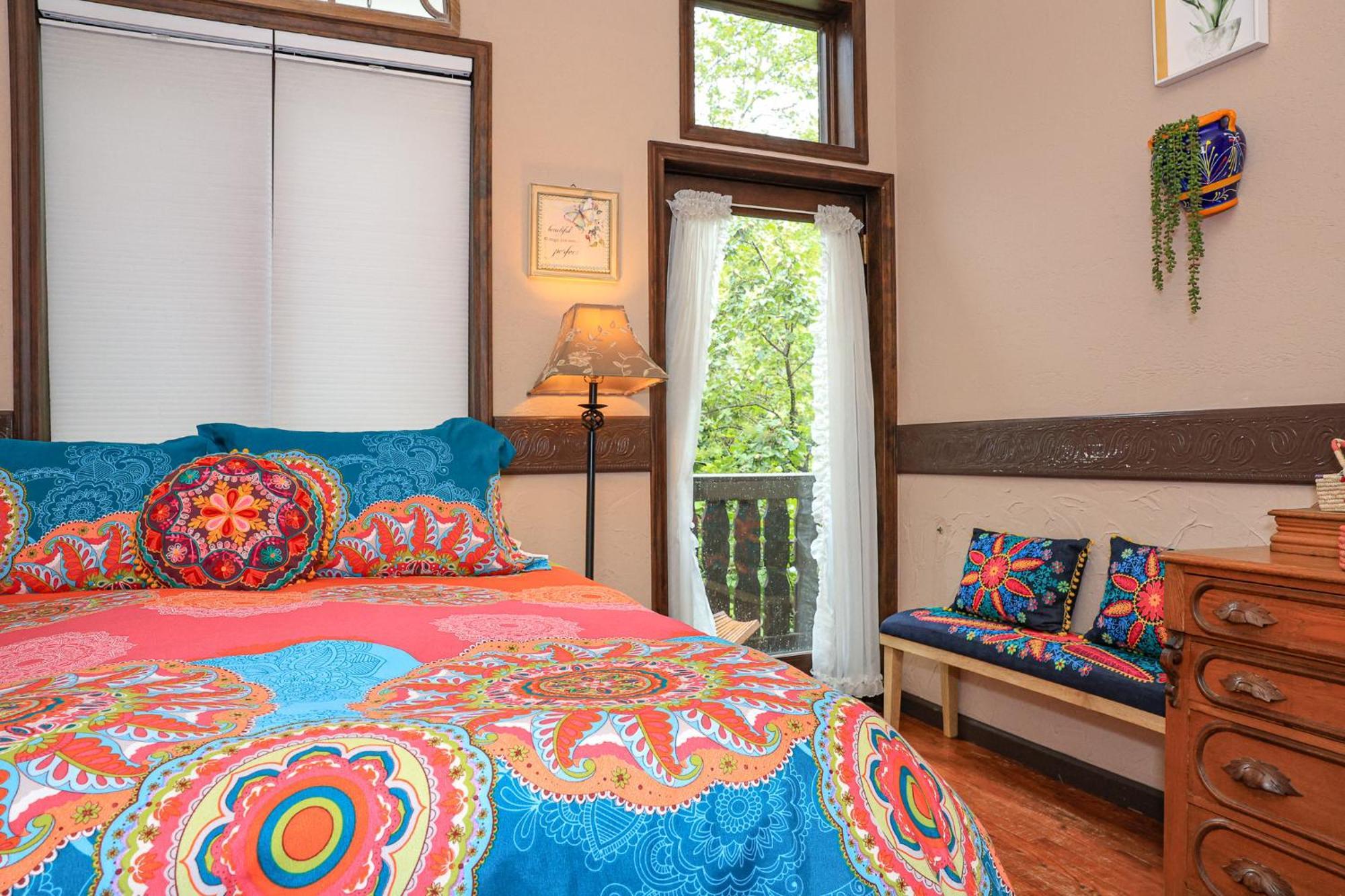 Stone Chalet Bed & Breakfast Inn Ann Arbor Extérieur photo